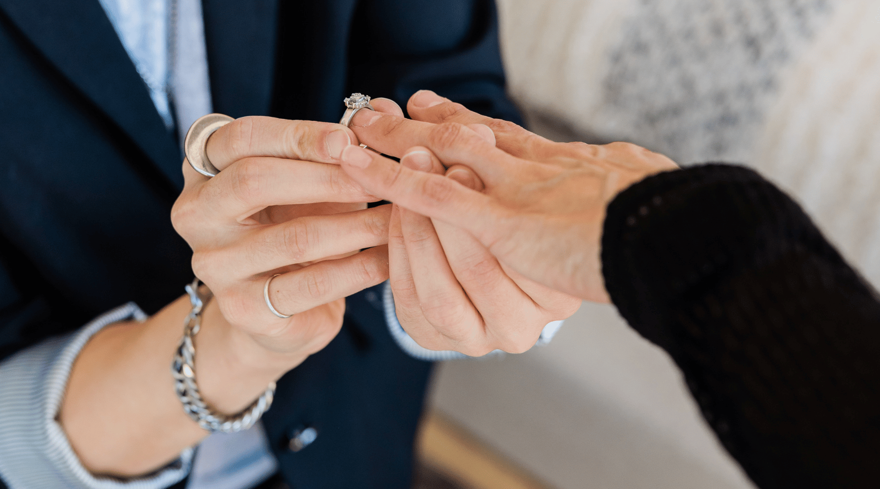 Female Average Ring Size: Guide to Measuring and Finding the Perfect Fit