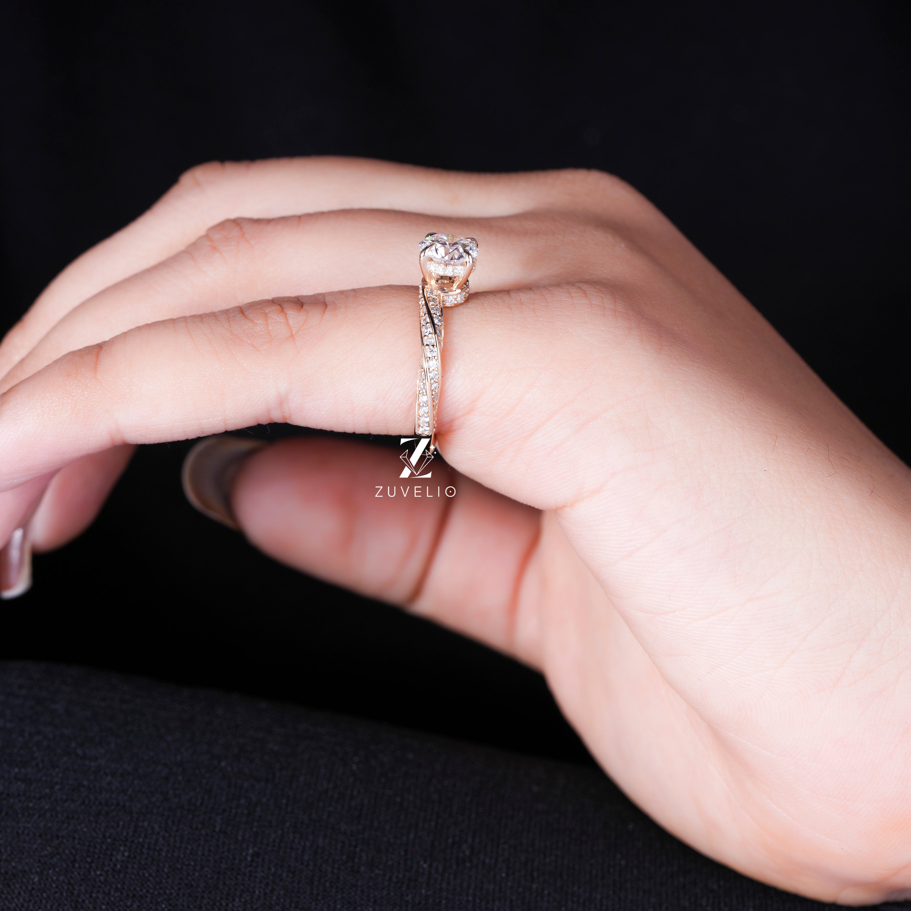 Round Cut Twisted Diamond Ring - Zuvelio.com
