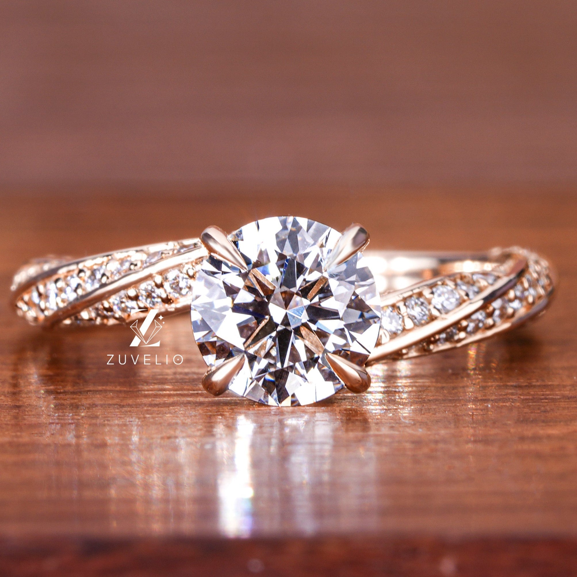 Round Cut Twisted Diamond Ring - Zuvelio.com