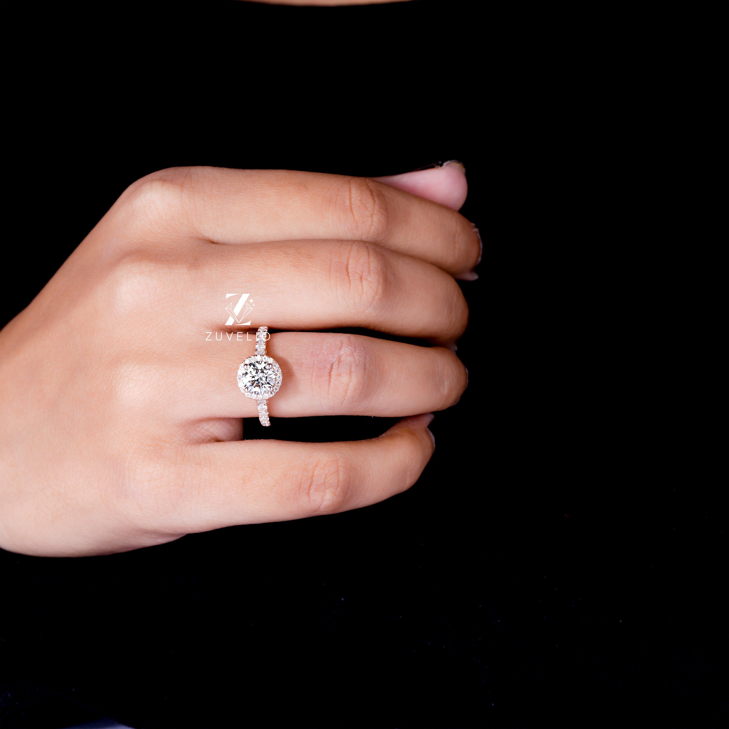 1.92 CTW Round Diamond Ring - Zuvelio.com