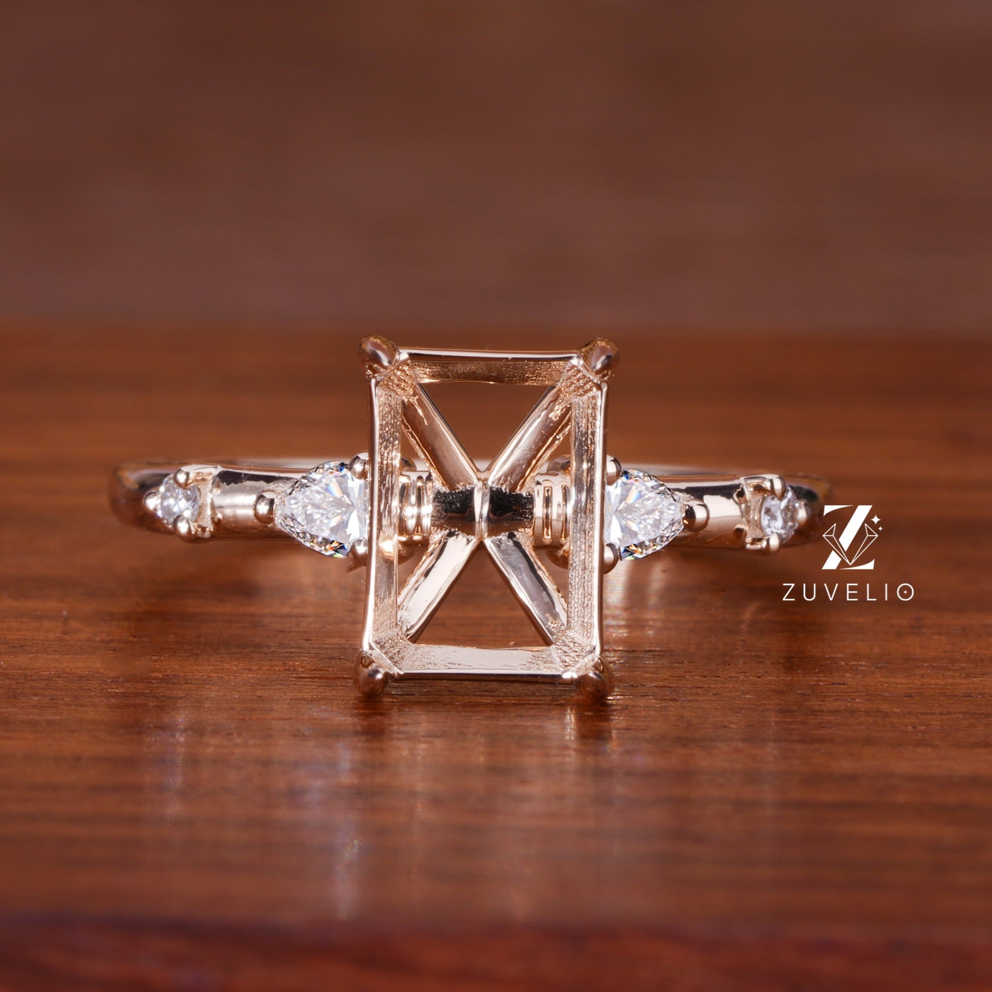 Emerald Semi Mount Diamond Ring