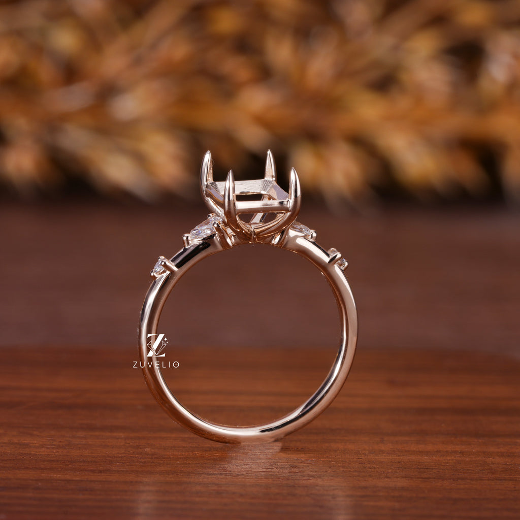 Emerald Semi Mount Diamond Ring