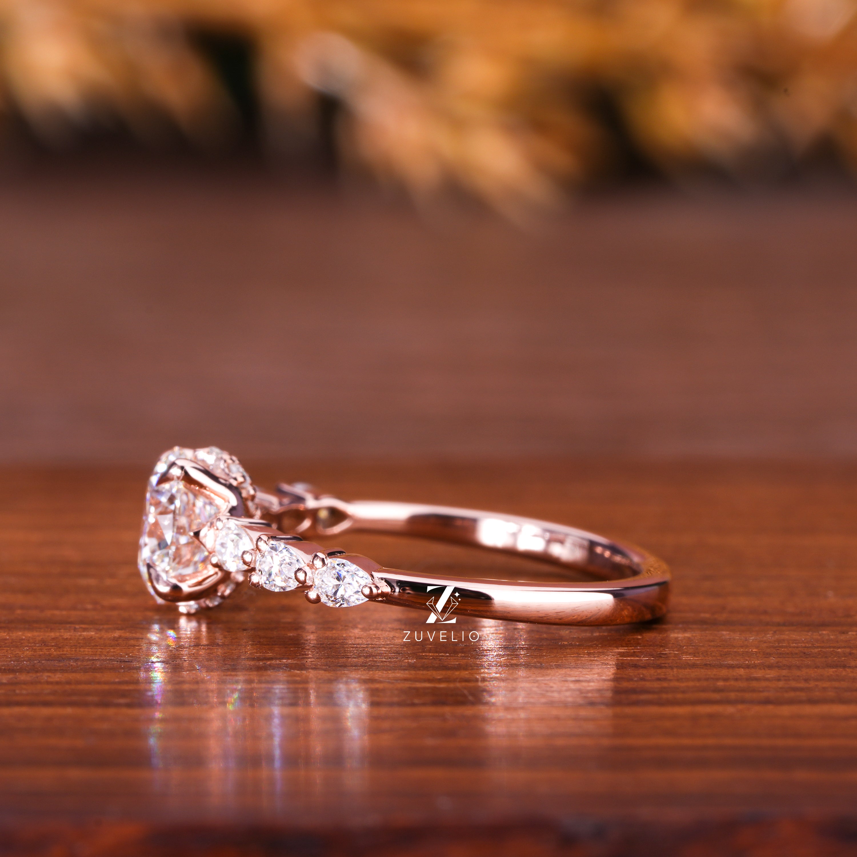 Round Cut Diamond Ring