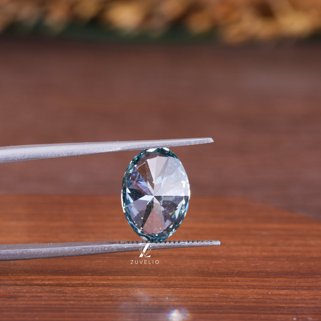 Vivid Blue Oval Diamond