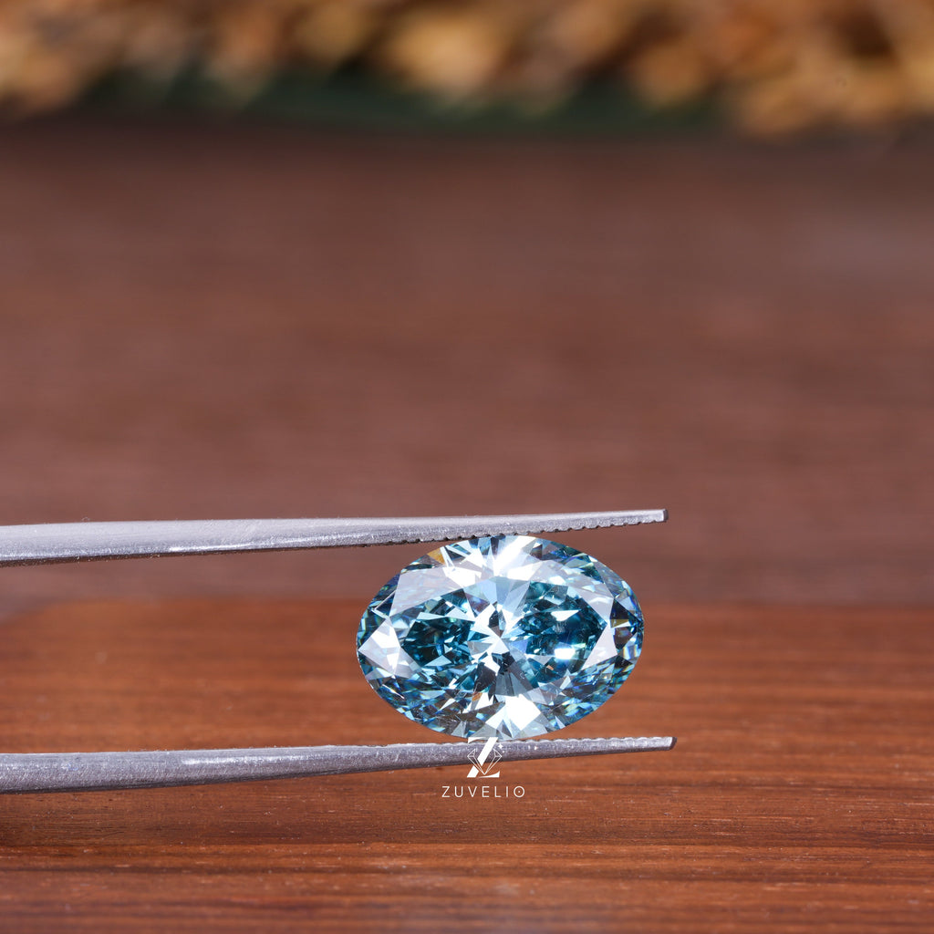 Vivid Blue Oval Diamond