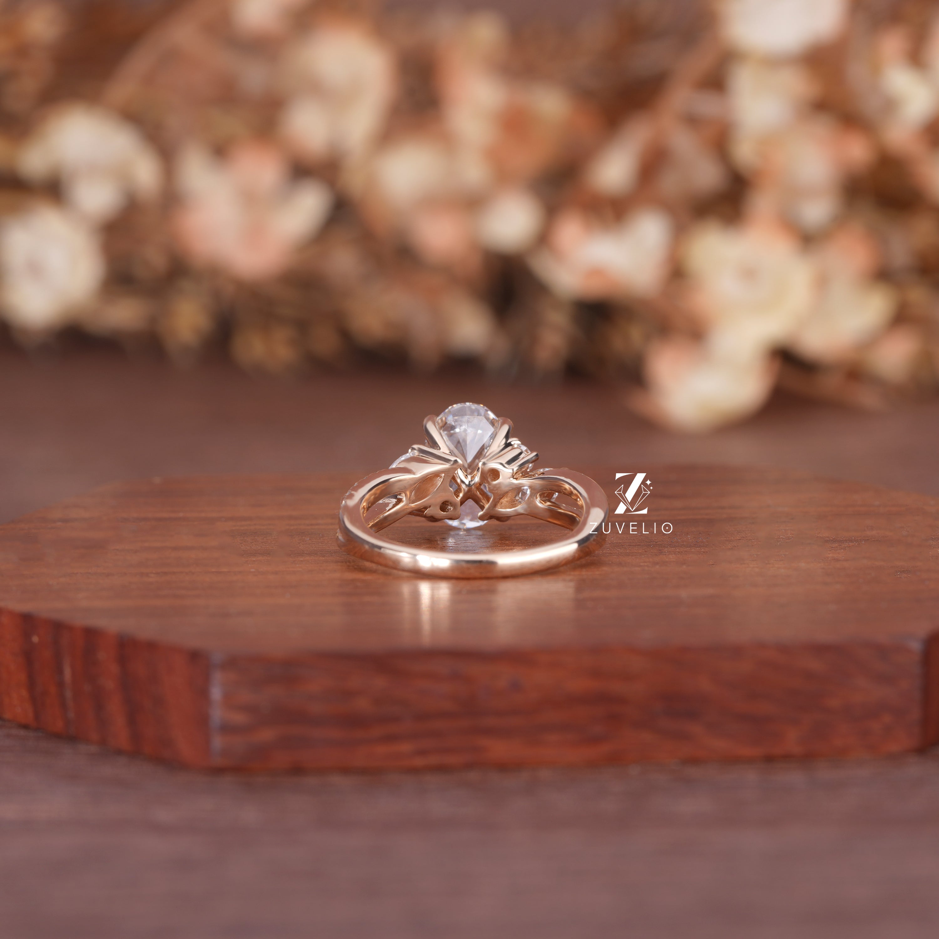 Oval Split Shank Ring