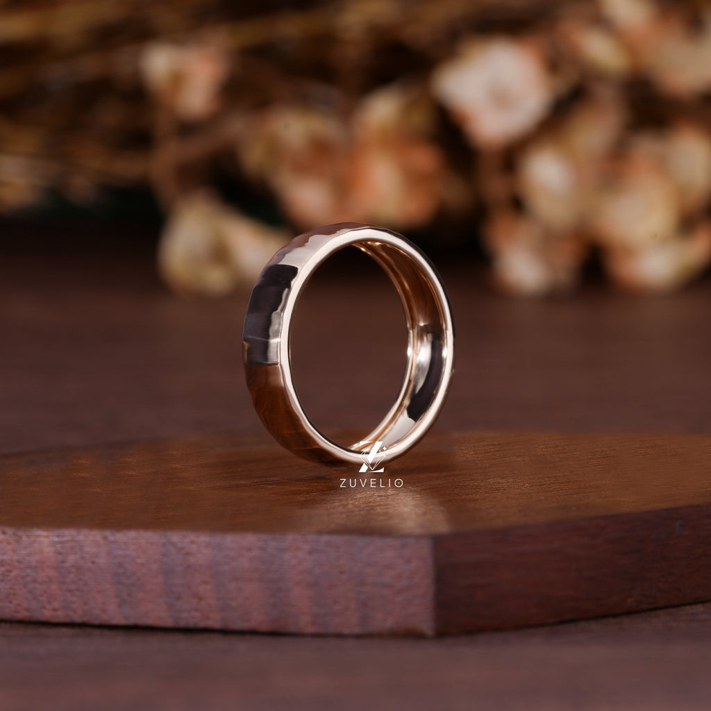 Unisex Textured Gold Band