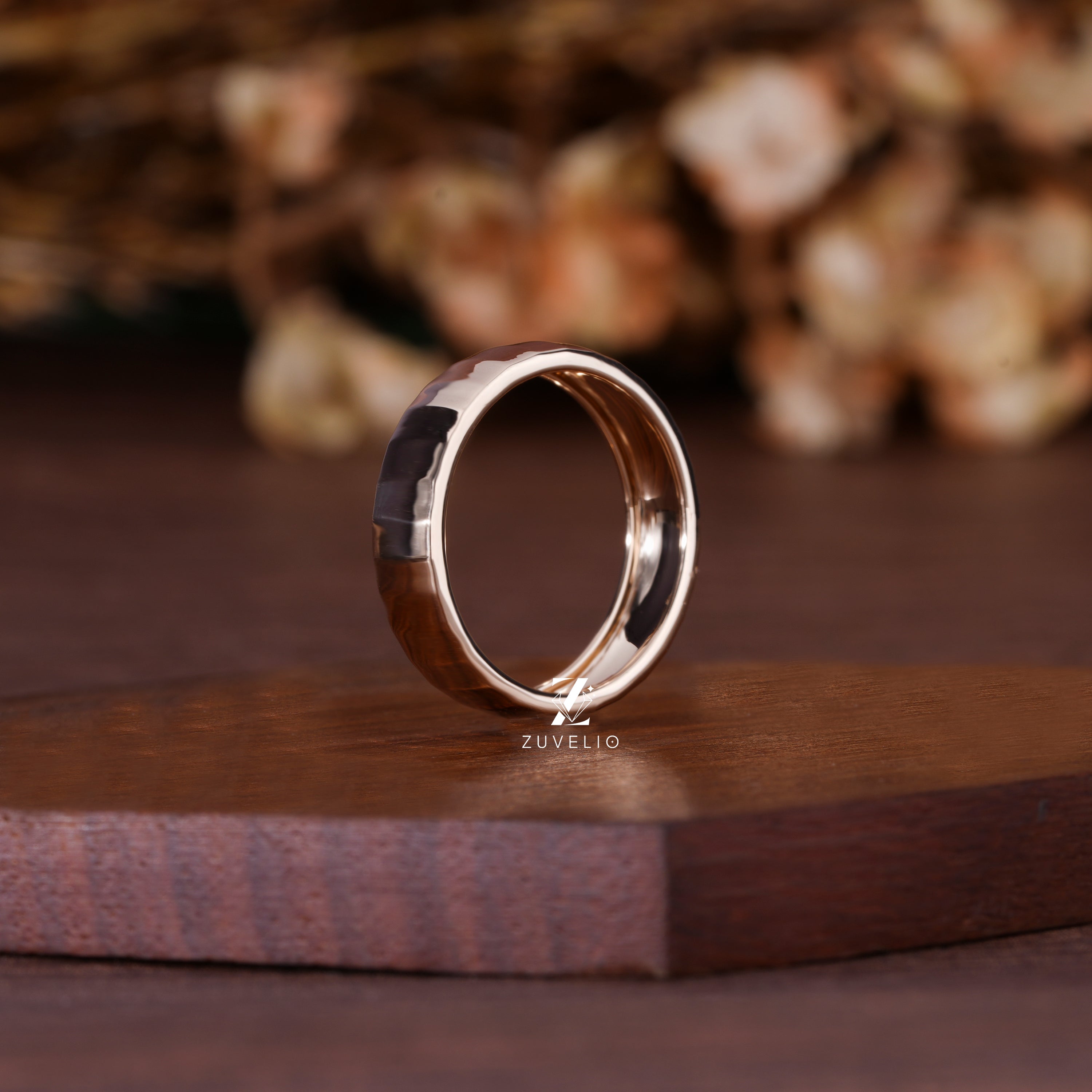 Unisex Textured Gold Band