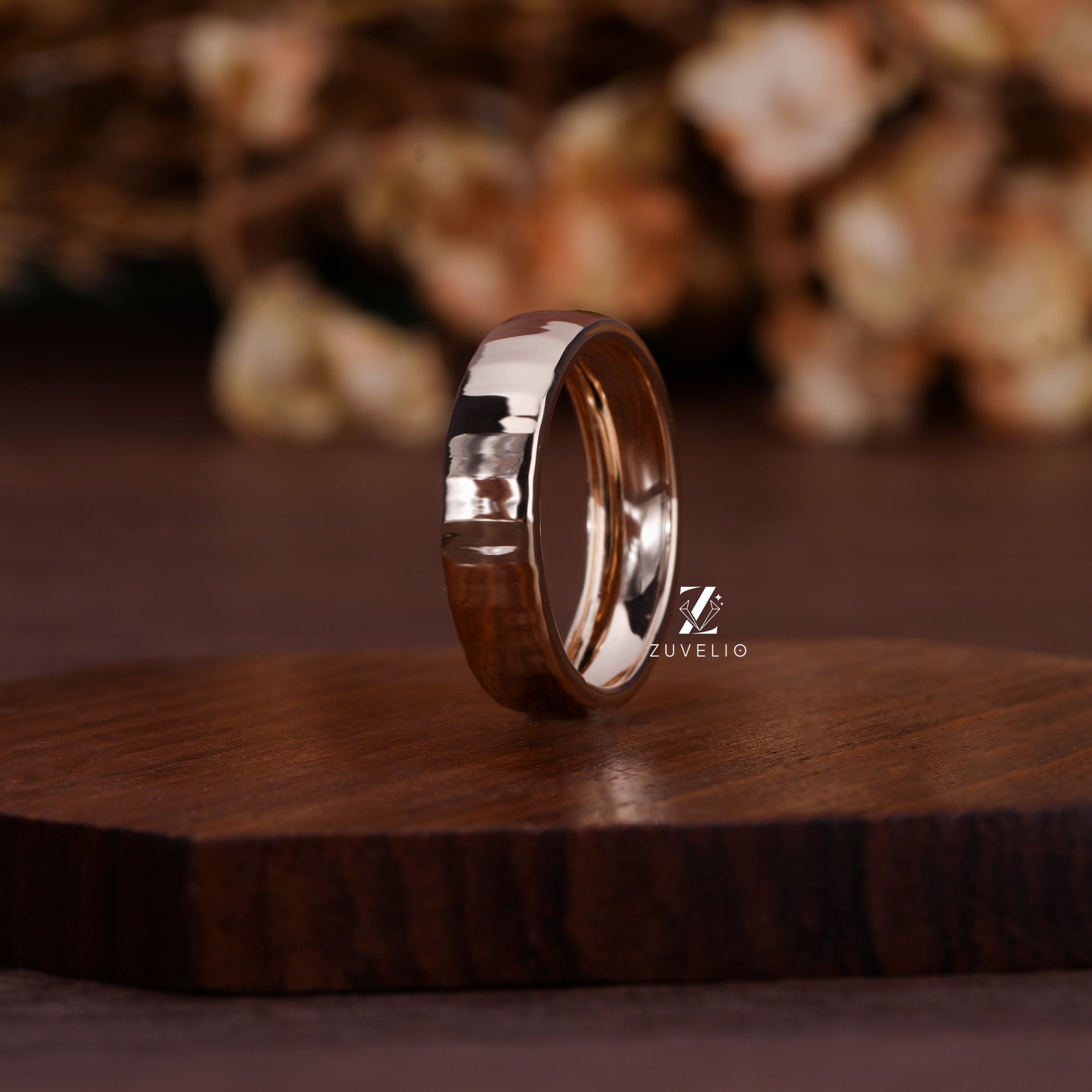 Unisex Textured Gold Band