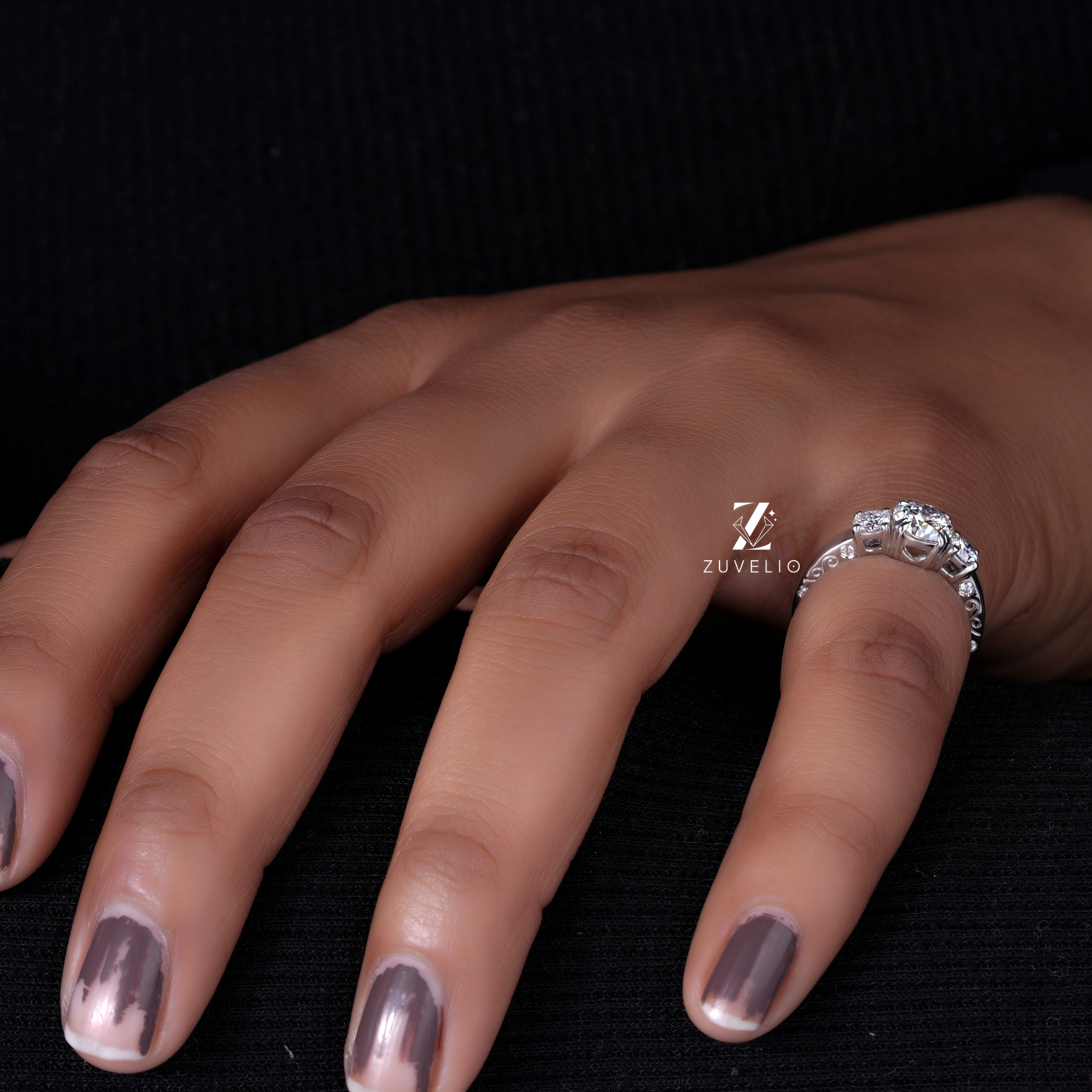 Round Diamond Trilogy Ring