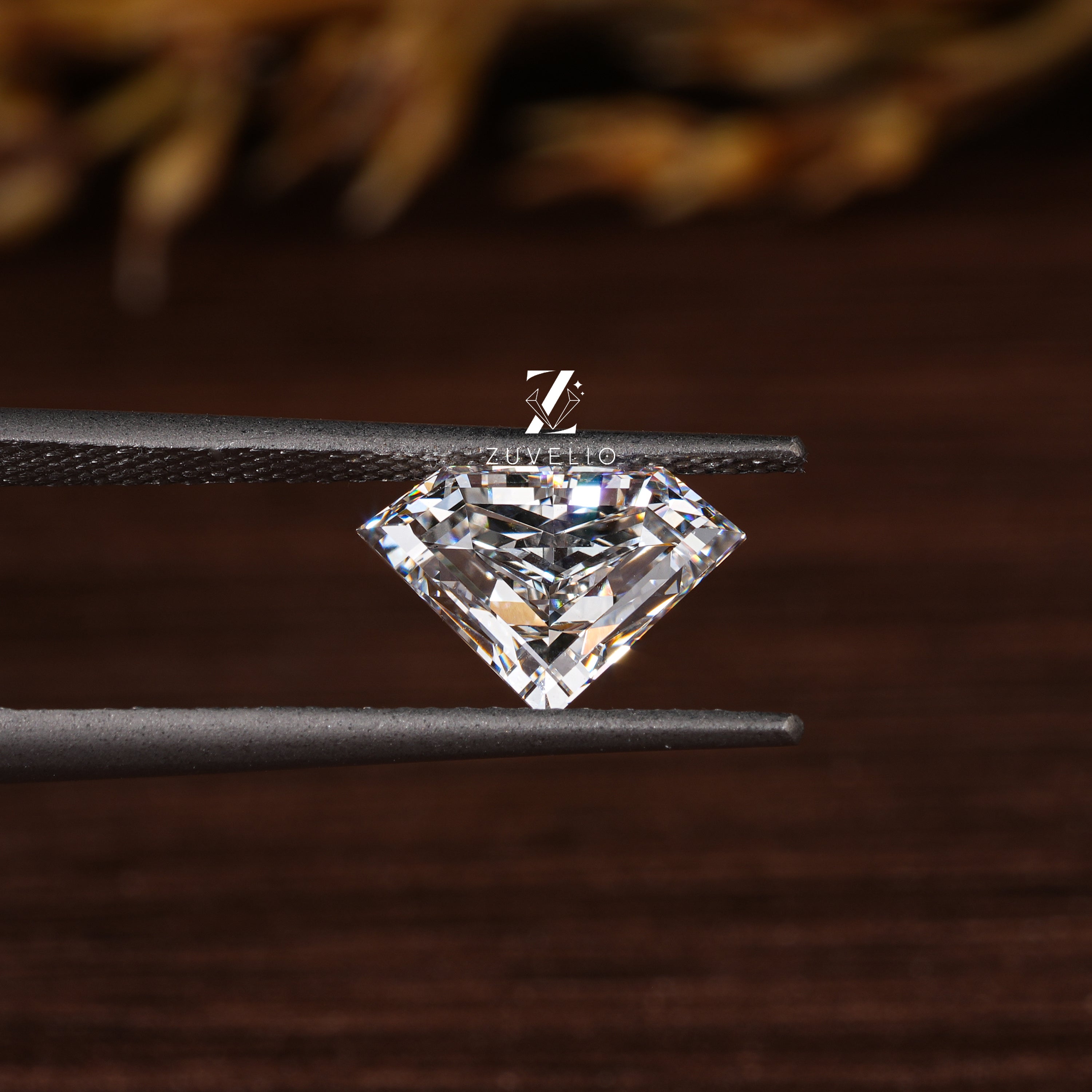 2.02 Ct Pentagon Lab Diamond - Zuvelio.com
