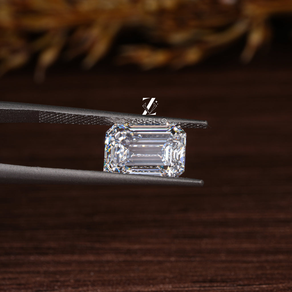 IGI Emerald Cut Lab Diamond - Zuvelio.com