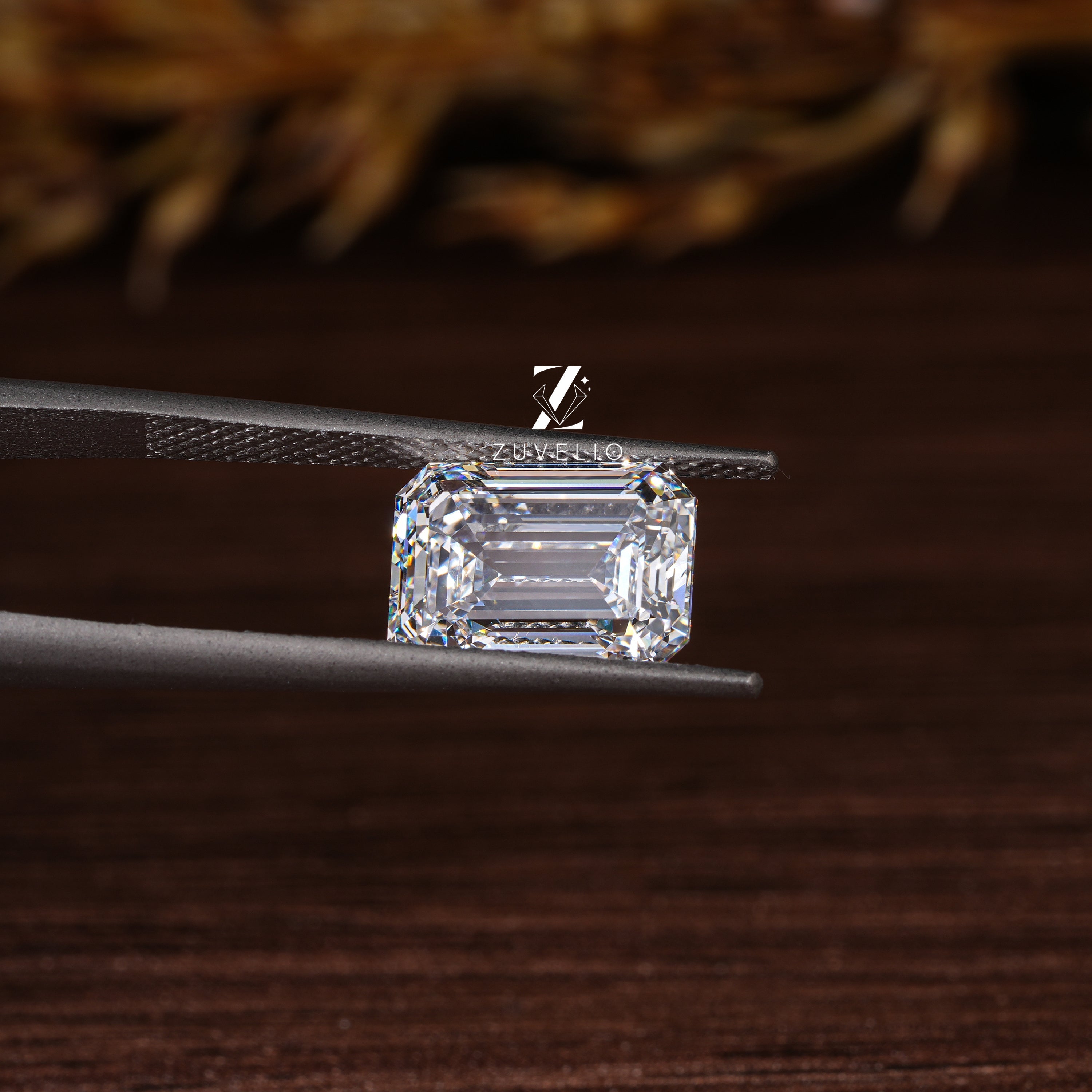 IGI Emerald Cut Lab Diamond - Zuvelio.com