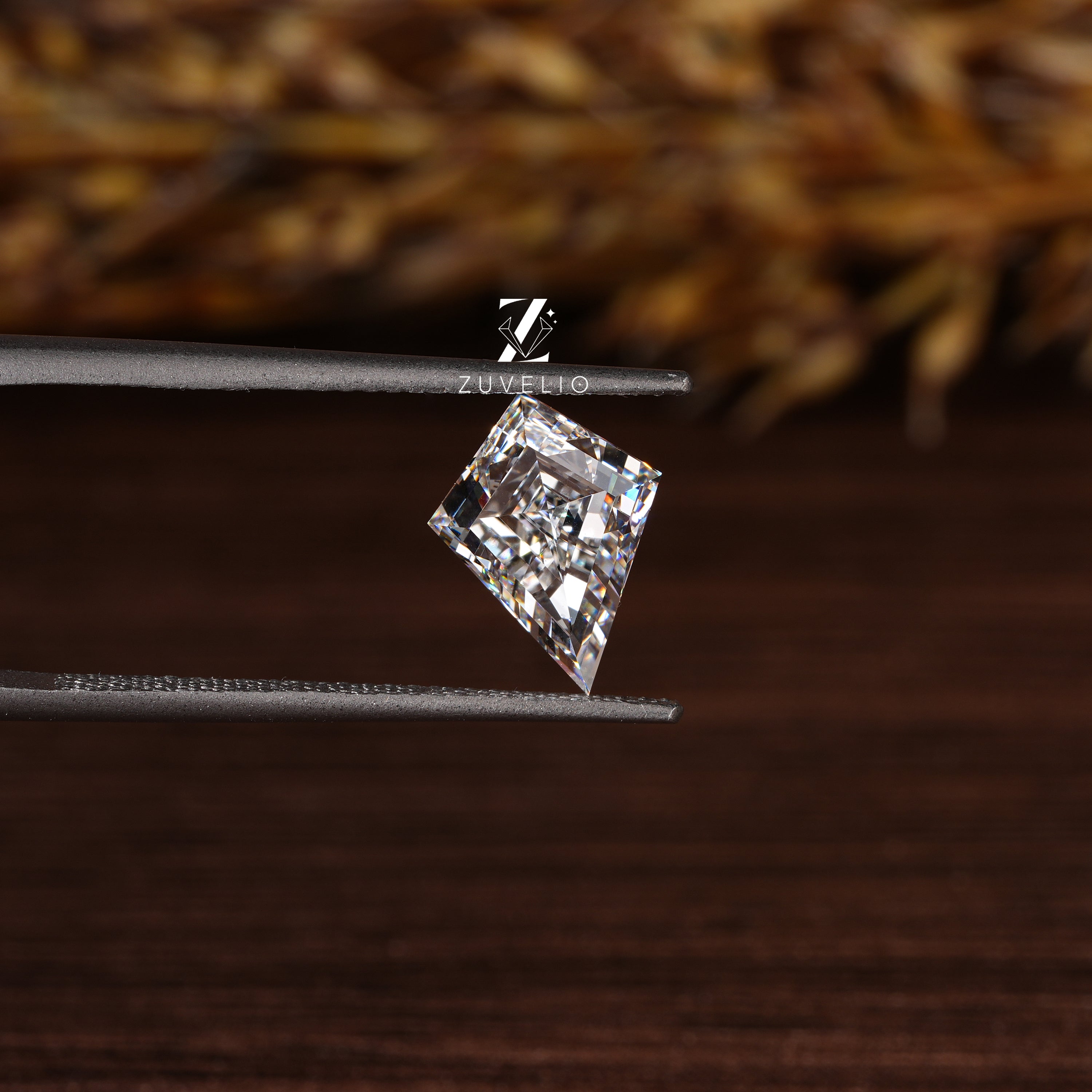 2.34 Ct Kite Cut Lab Diamond - Zuvelio.com