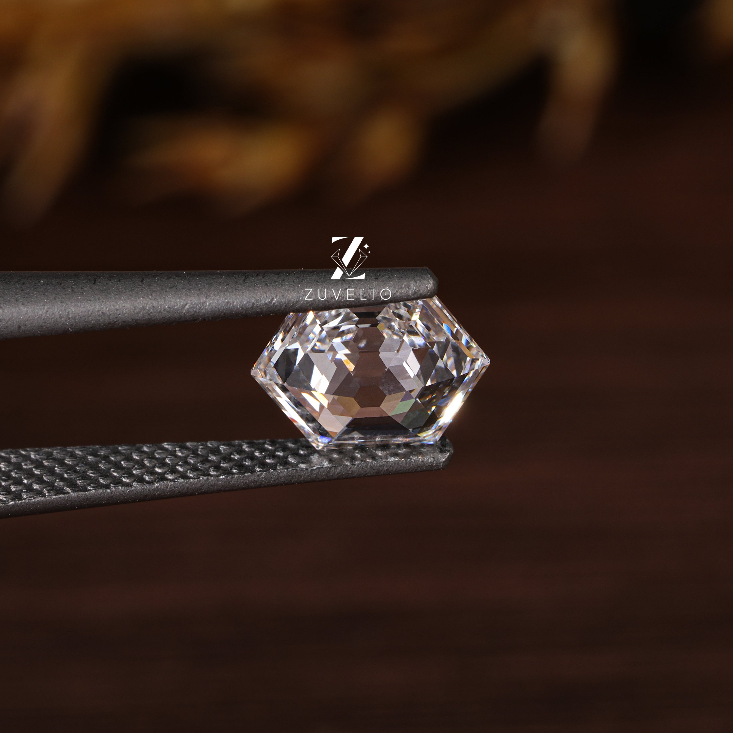 1.07 Ct Portrait Hexagon Diamond - Zuvelio.com