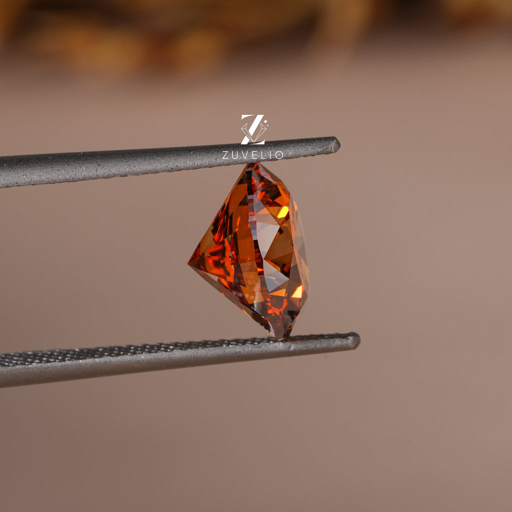 2.04 Ct Deep Orange Lab Diamond - Zuvelio.com
