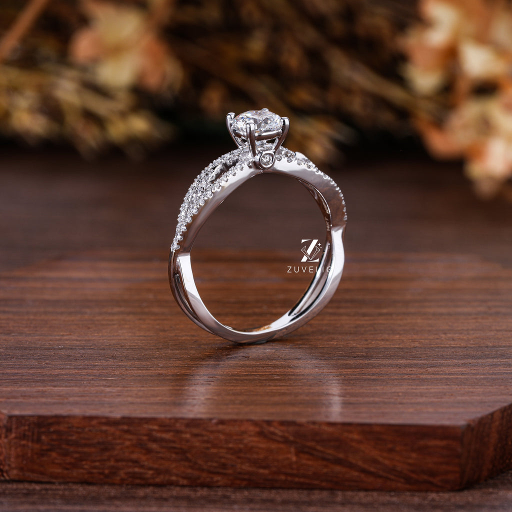 Twisted Pave Band Ring - Zuvelio.com