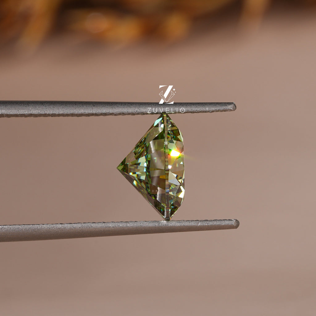 3.11 Ct Green Lab Diamond - Zuvelio.com
