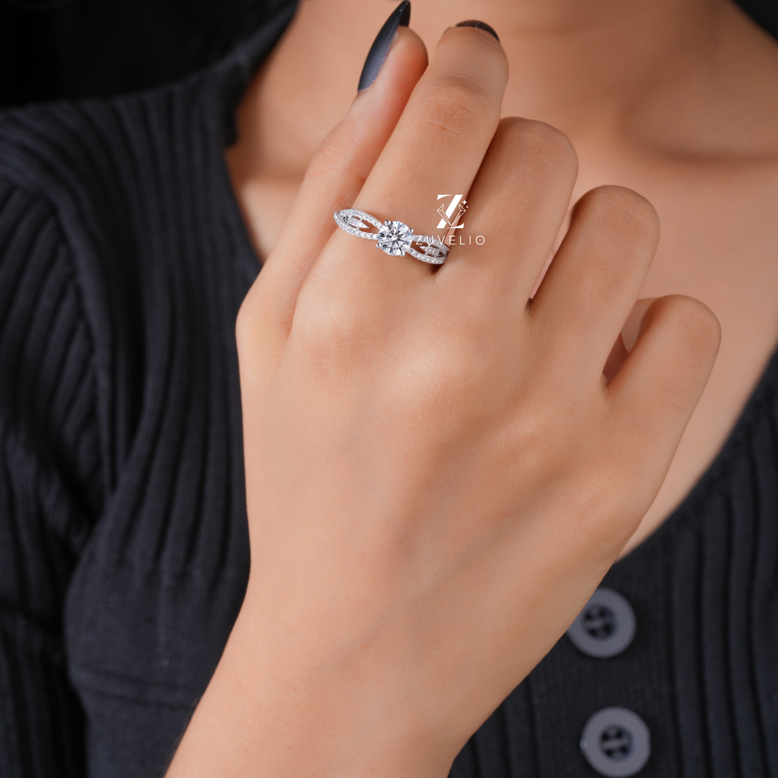 Twisted Pave Band Ring - Zuvelio.com