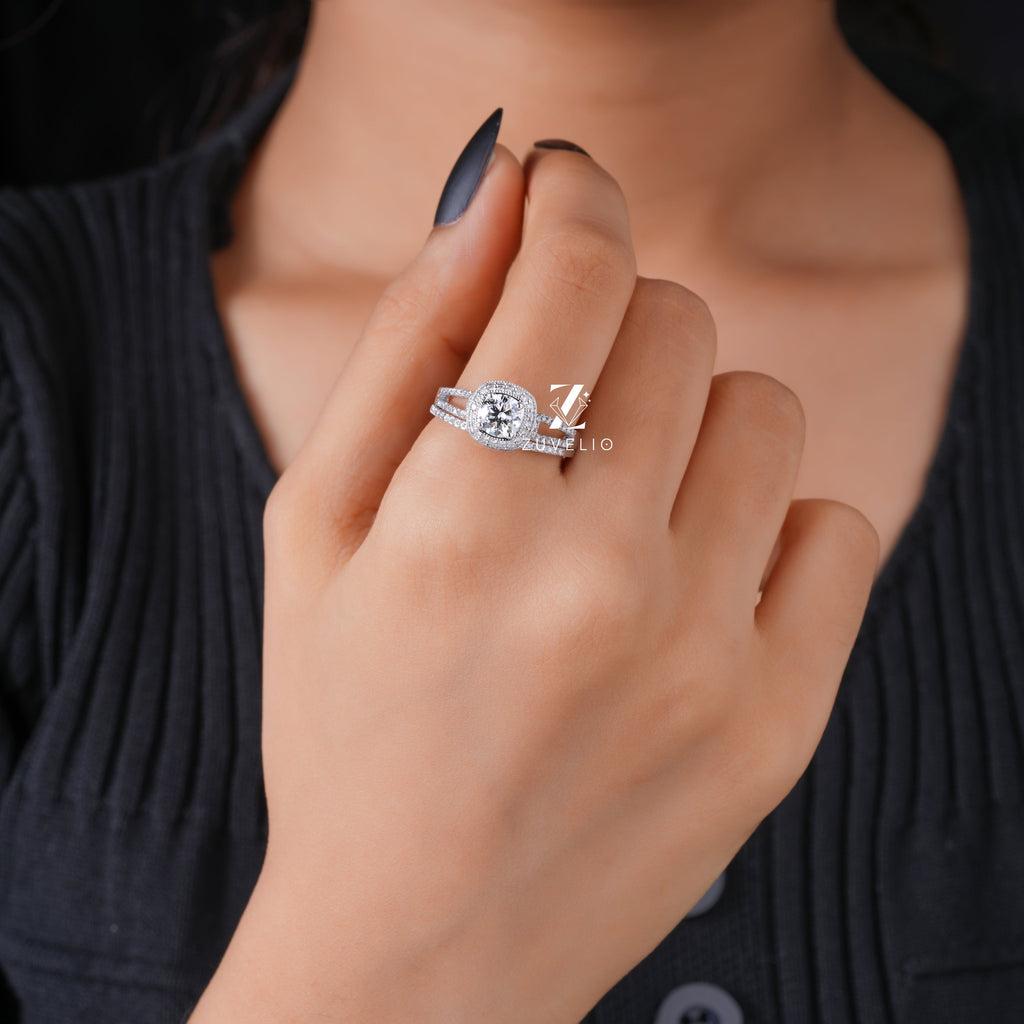 Round Halo Diamond Ring
